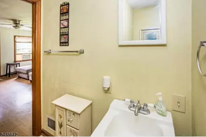 22 Forest Trl, Denville, NJ 07834 - Photo 10