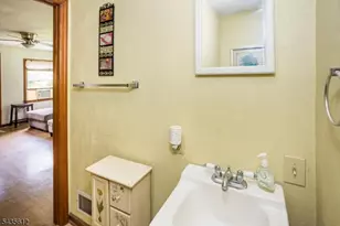22 Forest Trail, Denville, NJ 07834 - Photo 10
