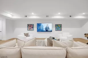 15 Feldman Ct, Paramus, NJ 07652 - Photo 36