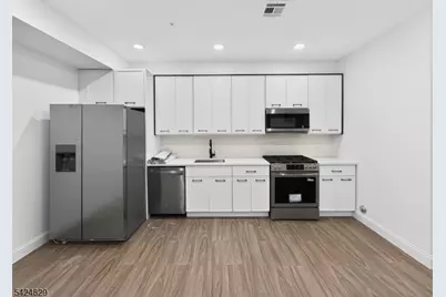 262 Hunterdon St #1, Newark, NJ 07103 - Photo 8
