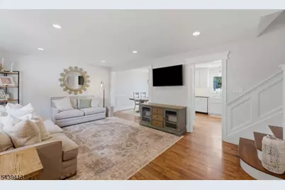 13 Cedar St, East Hanover Township, NJ 07936 - Photo 4