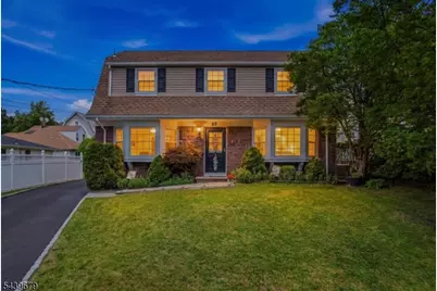 85 Stewart Ave, Kearny, NJ 07032 - Photo 2