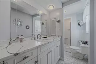 85 Stewart Ave, Kearny, NJ 07032 - Photo 16