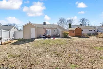 111 Ovington Ave, Edison, NJ 08817 - Photo 14