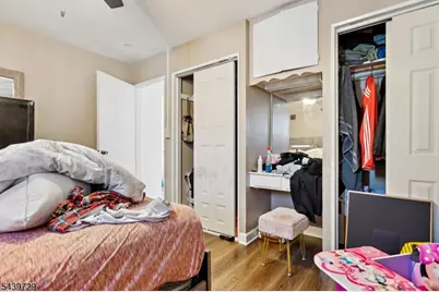 111 Ovington Ave, Edison, NJ 08817 - Photo 6