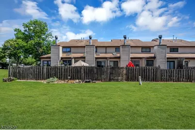 107 Bayberry Dr, Franklin Township, NJ 08873 - Photo 40