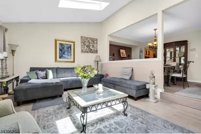 107 Bayberry Dr, Franklin Township, NJ 08873 - Photo 14