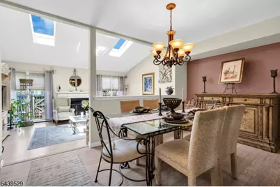 107 Bayberry Dr, Franklin Township, NJ 08873 - Photo 24