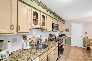 107 Bayberry Dr, Franklin Township, NJ 08873 - Photo 20
