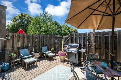107 Bayberry Dr, Franklin Township, NJ 08873 - Photo 38