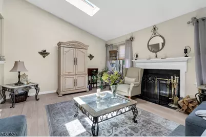 107 Bayberry Dr, Franklin Township, NJ 08873 - Photo 16