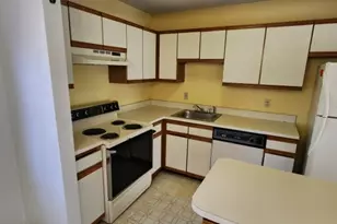 664 Irvington A C00, Maplewood, NJ 07040 - Photo 12