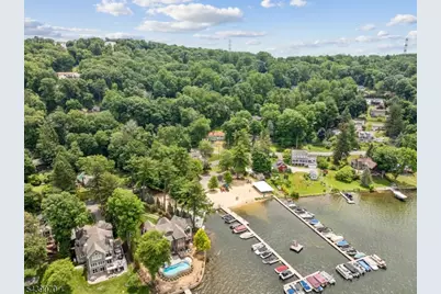 403 E Shore Trl, Sparta Township, NJ 07871 - Photo 4