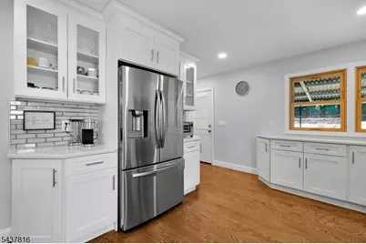 1822 Long Hill Rd, Long Hill Township, NJ 07946 - Photo 10