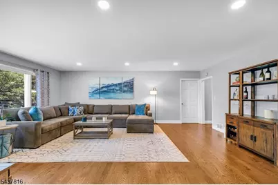 1822 Long Hill Rd, Long Hill Township, NJ 07946 - Photo 12