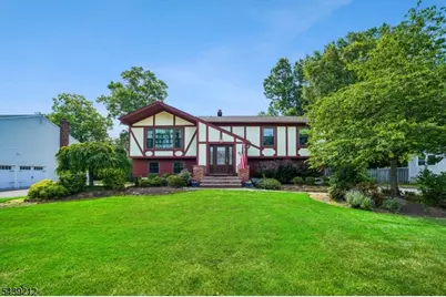 30 Tanglewood Dr, East Hanover Township, NJ 07936 - Photo 34