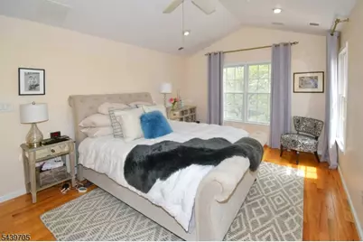 253 Patriot Hill Dr, Bernards Township, NJ 07920 - Photo 20