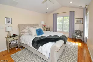 253 Patriot Hill Dr, Bernards Township, NJ 07920 - Photo 20