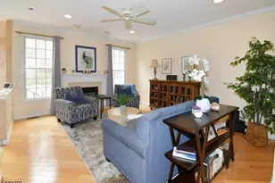 253 Patriot Hill Dr, Bernards Township, NJ 07920 - Photo 8