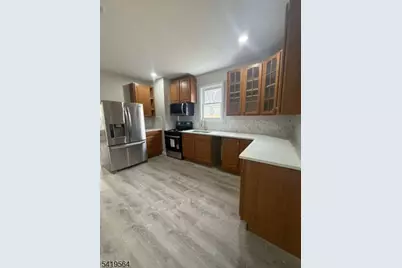 112 Broad St, Phillipsburg, NJ 08865 - Photo 1