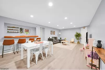 21 Tulip Ter, Wayne, NJ 07470 - Photo 32