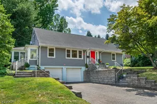132 Haddon Pl, Montclair, NJ 07043 - Photo 1