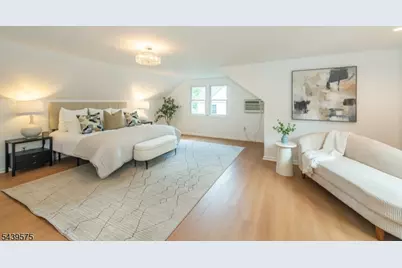 132 Haddon Pl, Montclair, NJ 07043 - Photo 30