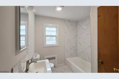 222 Park Ave, Orange, NJ 07050 - Photo 6