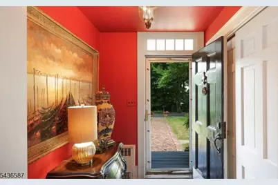 6 Childsworth Ave, Bernardsville, NJ 07924 - Photo 2