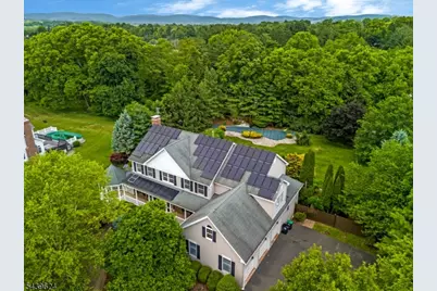 40 Southgate Dr, Clinton Township, NJ 08801 - Photo 4