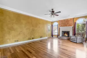 40 Southgate Dr, Clinton Township, NJ 08801 - Photo 10