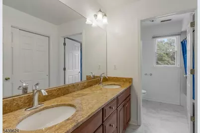 40 Southgate Dr, Clinton Township, NJ 08801 - Photo 30