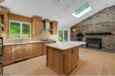 29 Dogwood Dr, Chester, NJ 07930 - Photo 14