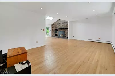 29 Dogwood Dr, Chester, NJ 07930 - Photo 8