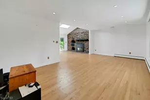 29 Dogwood Dr, Chester, NJ 07930 - Photo 8