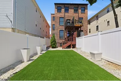 252 Mount Pleasant Ave #1, Newark, NJ 07104 - Photo 20