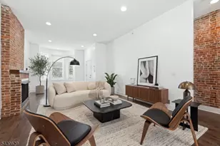 252 Mt Pleasant Ave, Newark, NJ 07104 - Photo 2