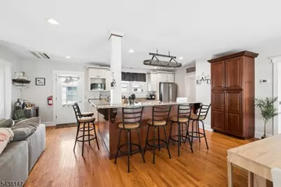 49 Pennsylvania Ave, Flemington, NJ 08822 - Photo 6