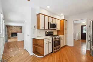 27 Possum Way, New Providence, NJ 07974 - Photo 8