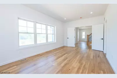 9 Emerald Dr, Hardyston Township, NJ 07419 - Photo 12