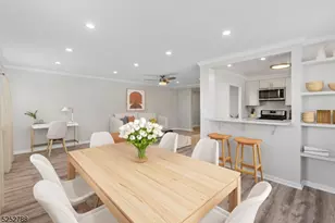 36 Hawthorne Pl, Montclair, NJ 07042 - Photo 4