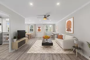 36 Hawthorne Pl, Montclair, NJ 07042 - Photo 2