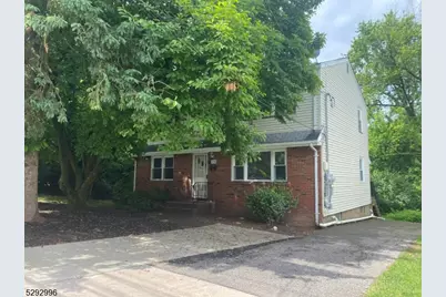 536 Broughton Ave, Bloomfield, NJ 07003 - Photo 1