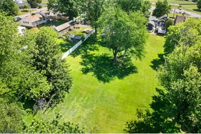 623 1st Ave, Raritan, NJ 08869 - Photo 18