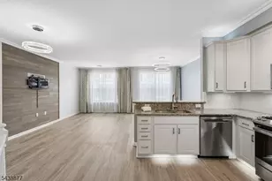 612 Lopez Ln, Morris Plains, NJ 07950 - Photo 2
