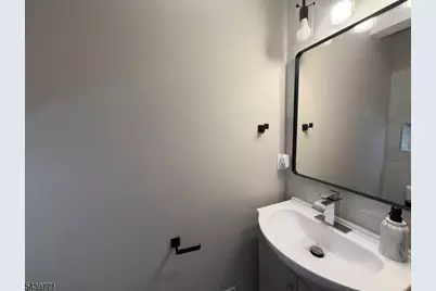 139 Weaver Ave, Bloomfield, NJ 07003 - Photo 10