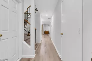 213 Longview Rd, Bridgewater Twp., NJ 08807 - Photo 8