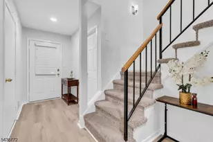 213 Longview Rd, Bridgewater Twp., NJ 08807 - Photo 6