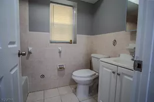 280 Jelliff Ave, Newark, NJ 07108 - Photo 16