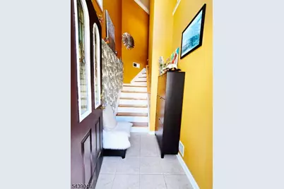 324 Winthrop Dr, Nutley Twp., NJ 07110 - Photo 2